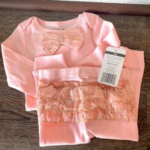 Cutie Patootie Pink Ruffle & Bow Set - 9 month NEW